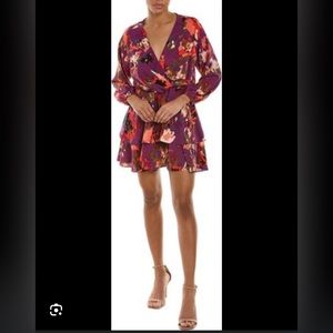 NWOT Anna Kay Twist Waist Mini Dress Large